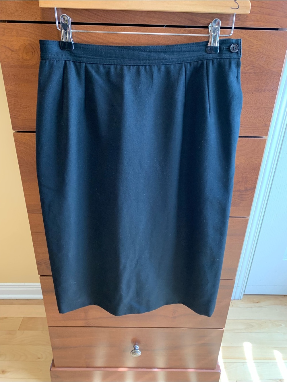 Vintage Valentino Miss V pencil skirt for Creeds